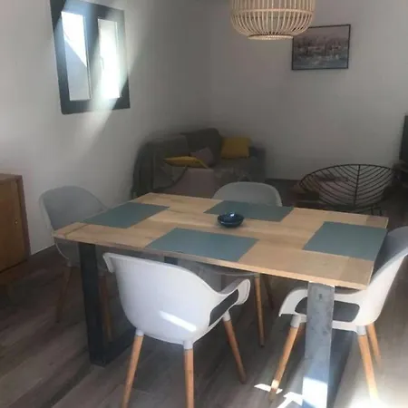 Hébergement de vacances Villa à 900 m de la plage de Lozari Belgodère