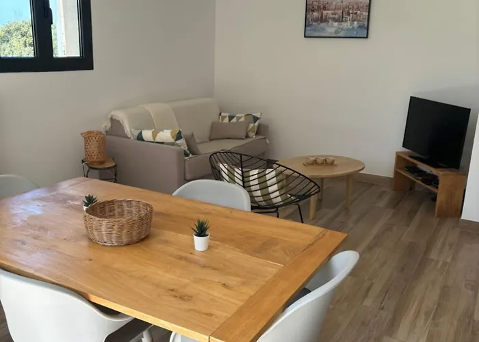 Casa vacanze à 900 M De La De Lozari *